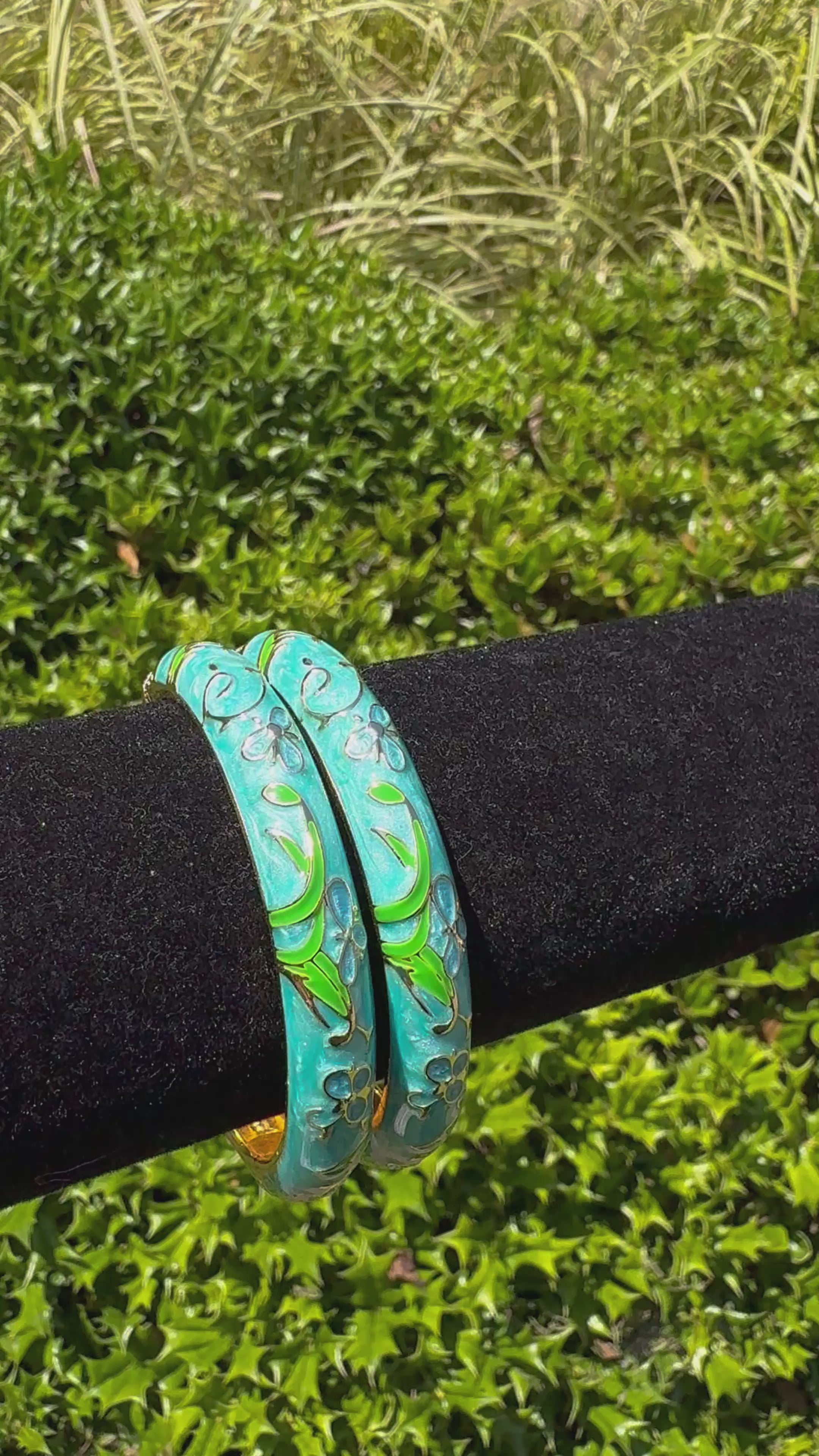 Amaaré Blue Bangle